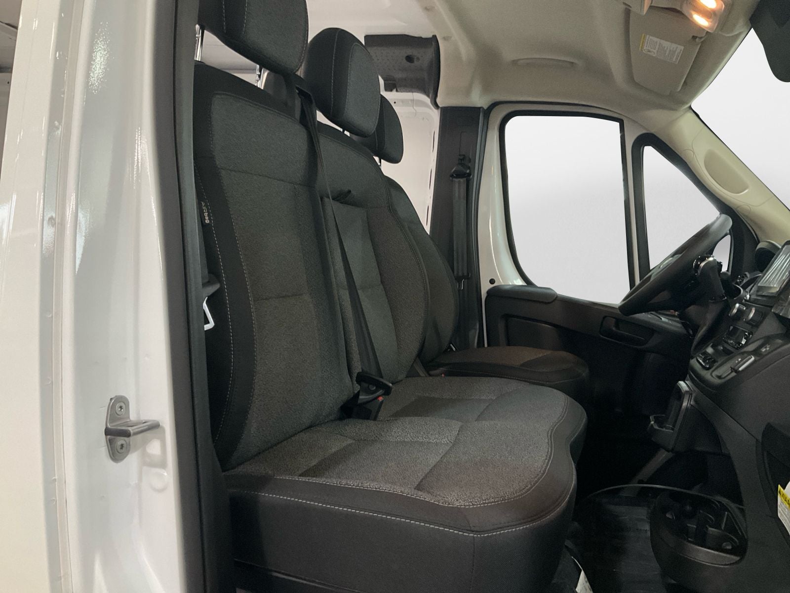 2025 RAM ProMaster 1500 Low Roof Tradesman