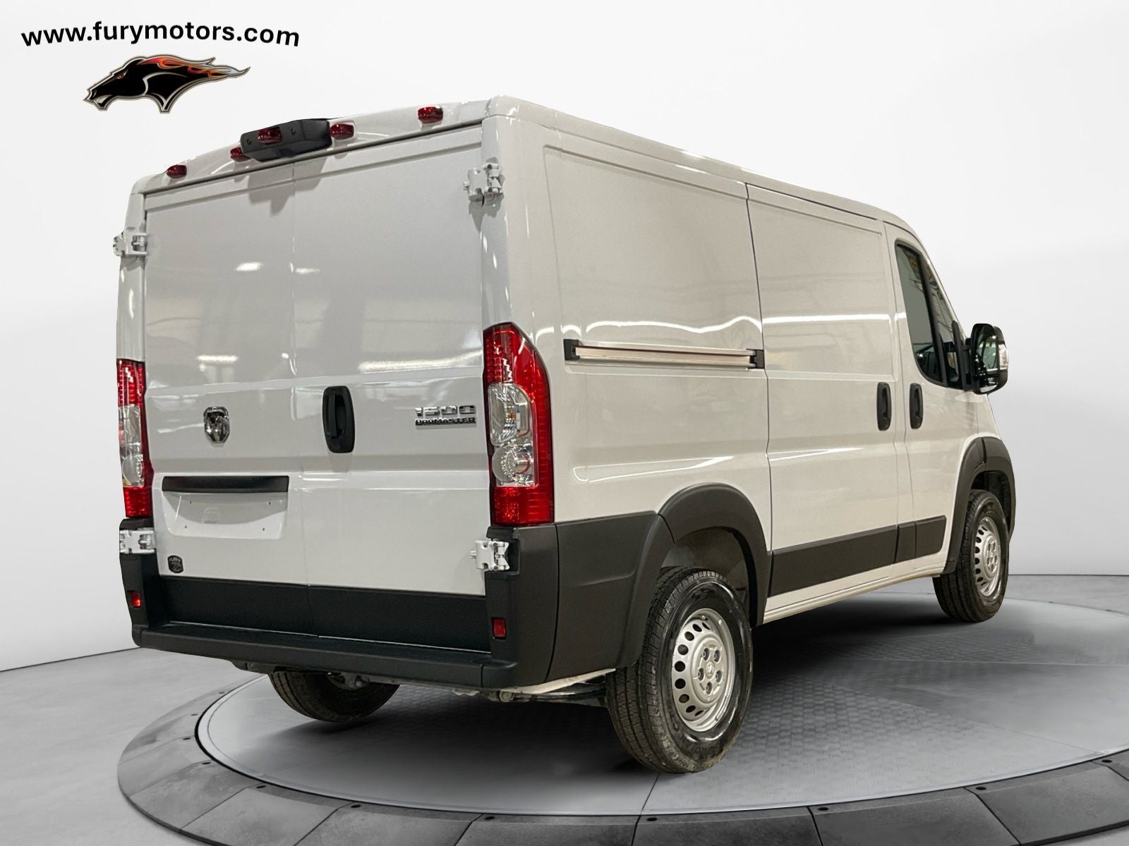 2025 RAM ProMaster 1500 Low Roof Tradesman