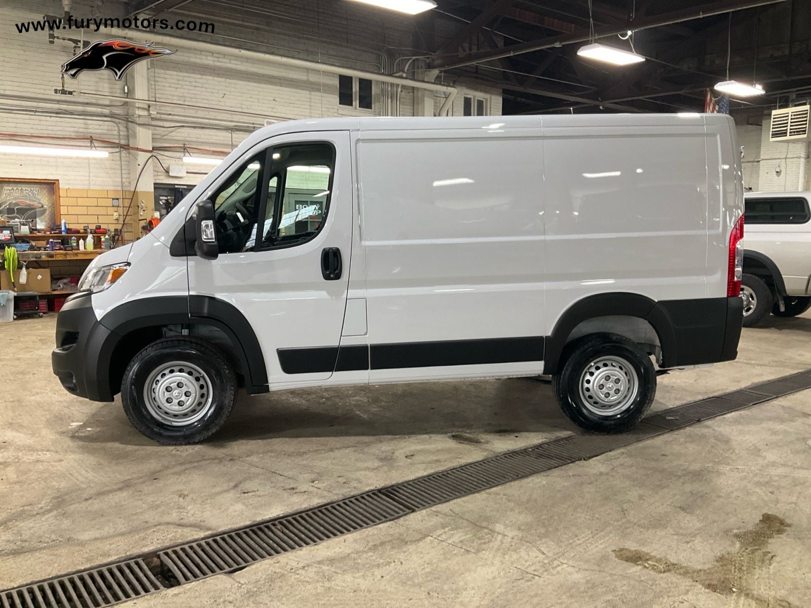 2025 RAM ProMaster 1500 Low Roof Tradesman