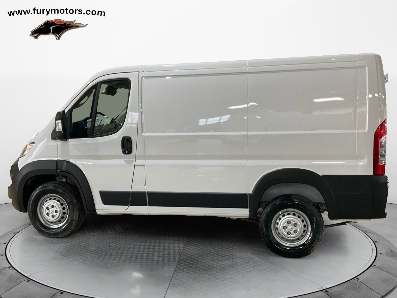 2025 RAM ProMaster 1500 Low Roof Tradesman