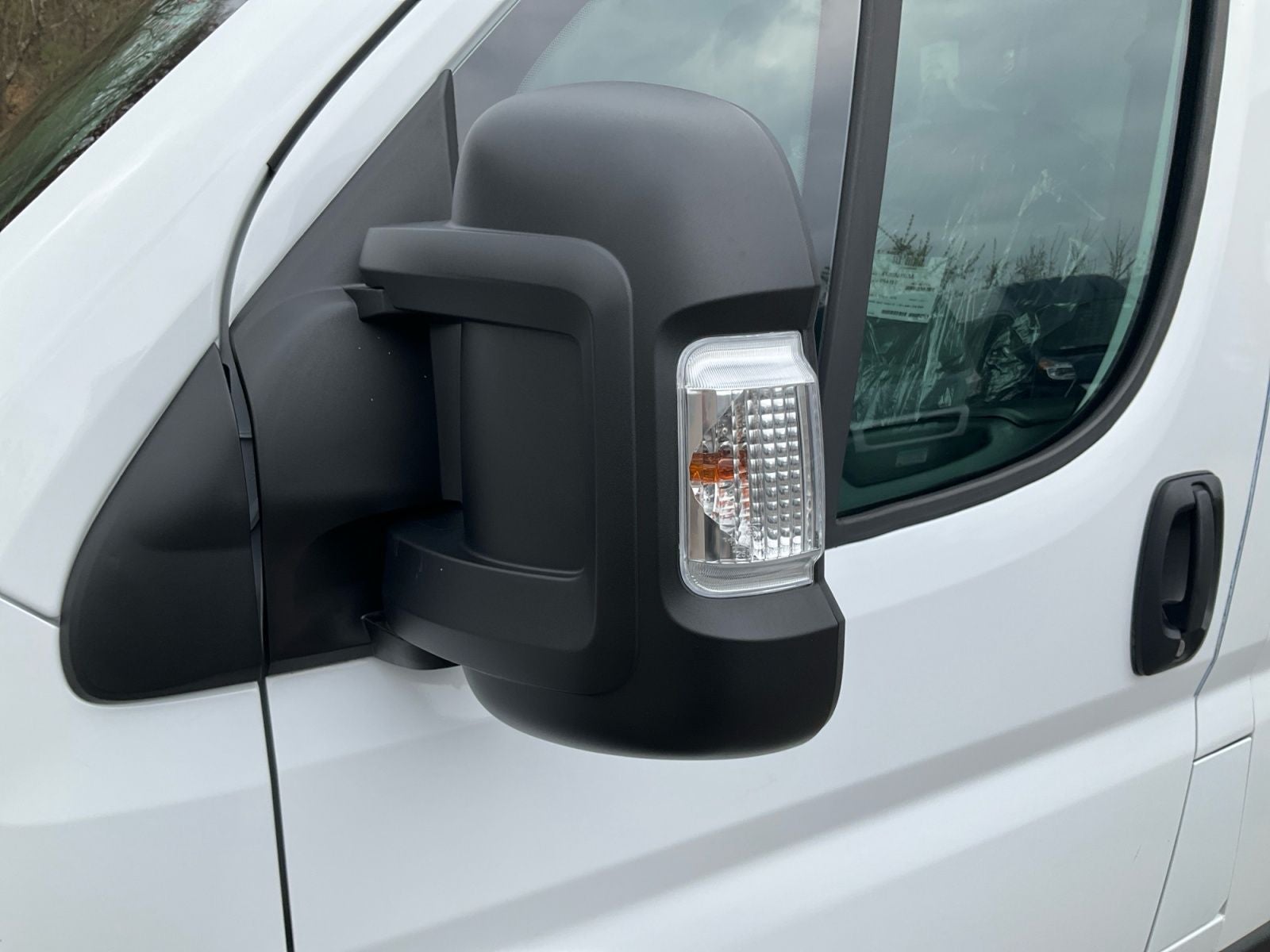 2025 RAM ProMaster 1500 Low Roof Tradesman