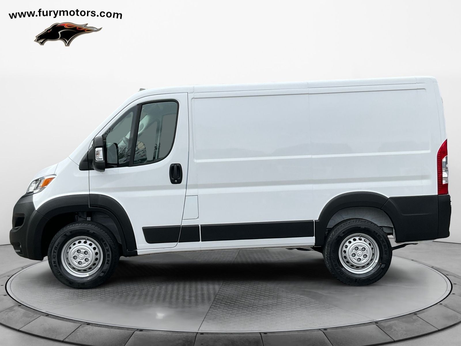 2025 RAM ProMaster 1500 Low Roof Tradesman