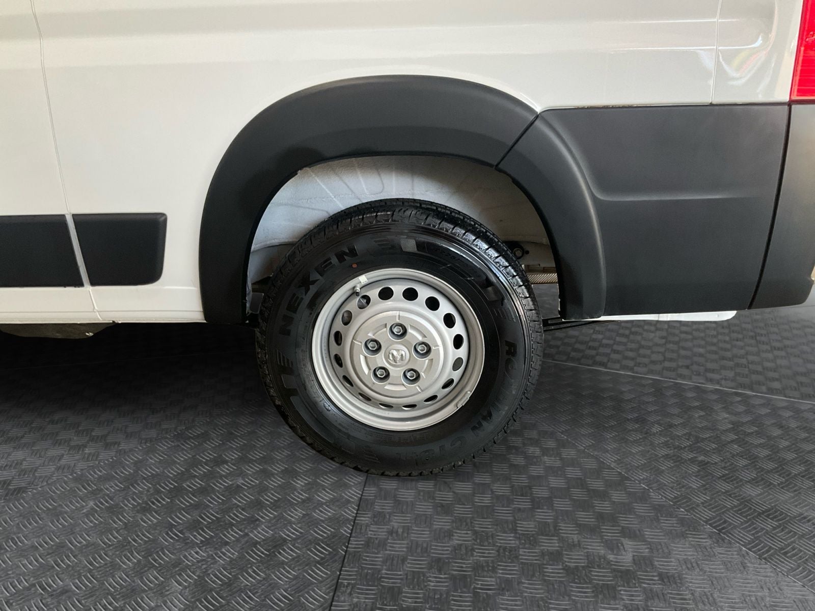 2025 RAM ProMaster 2500 Cargo Van Tradesman Low Roof 136' WB w/Pass Seat