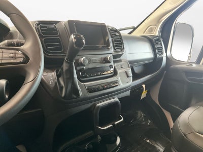 2025 RAM Promaster 2500 Low Roof Tradesman