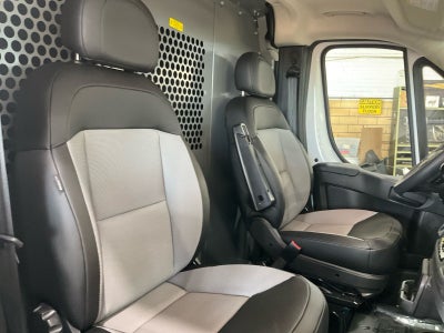2025 RAM Promaster 2500 Low Roof Tradesman