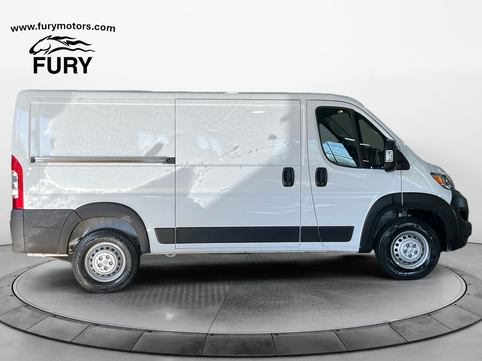 2025 RAM Promaster 2500 Low Roof Tradesman