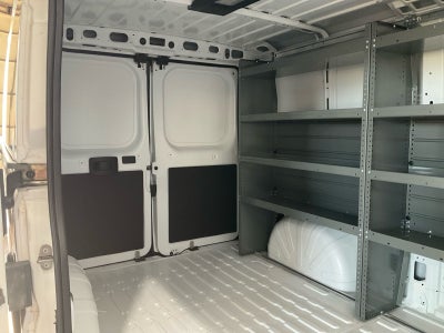 2025 RAM Promaster 2500 Low Roof Tradesman