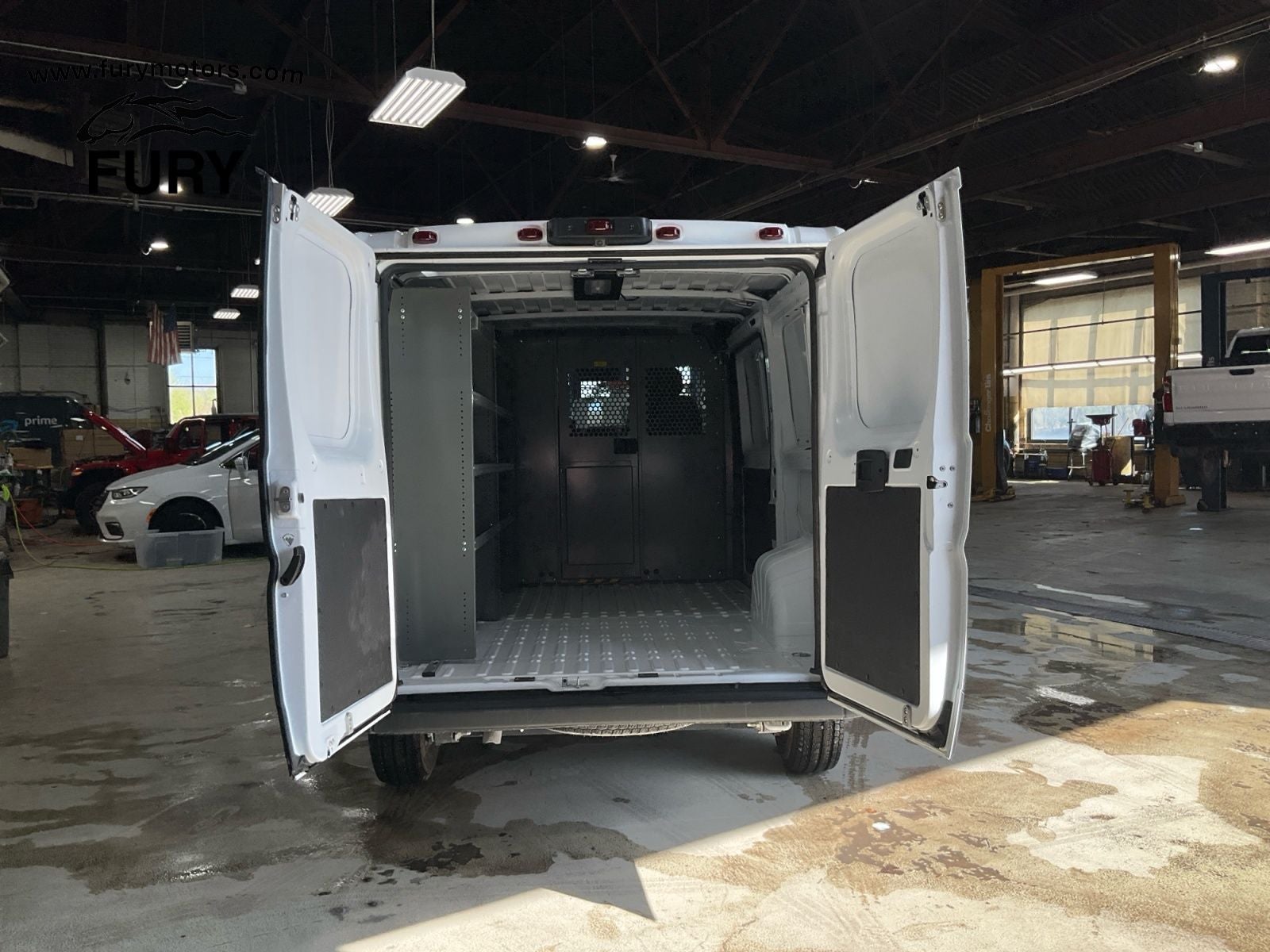 2025 RAM Promaster 2500 Low Roof Tradesman