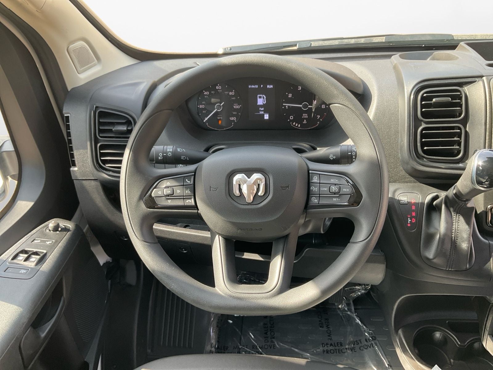 2025 RAM Promaster 2500 Low Roof Tradesman