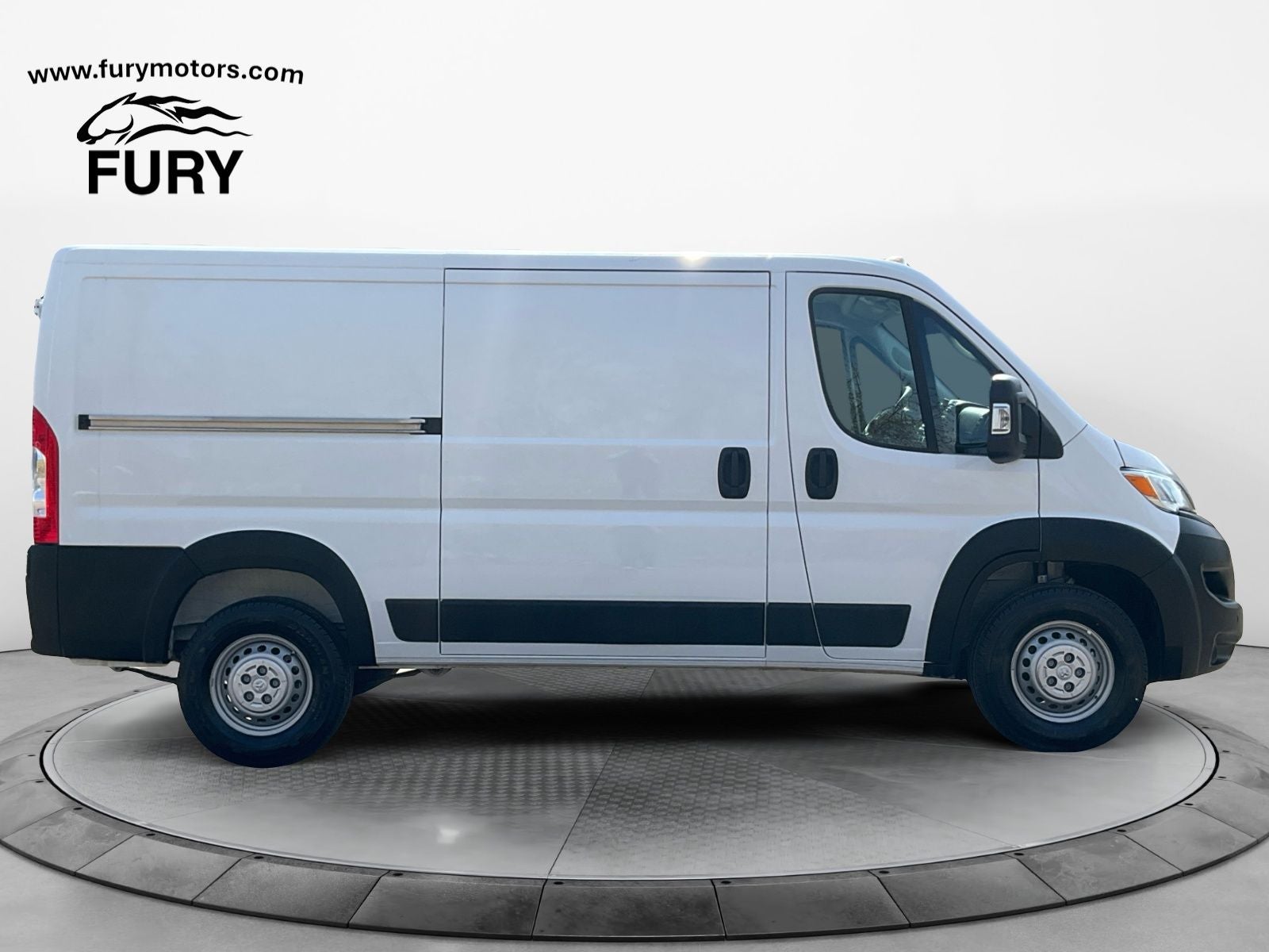 2025 RAM Promaster 2500 Low Roof Tradesman
