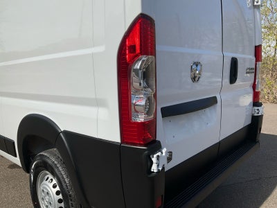 2025 RAM Promaster 2500 Low Roof Tradesman