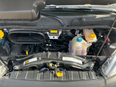 2025 RAM Promaster 2500 Low Roof Tradesman