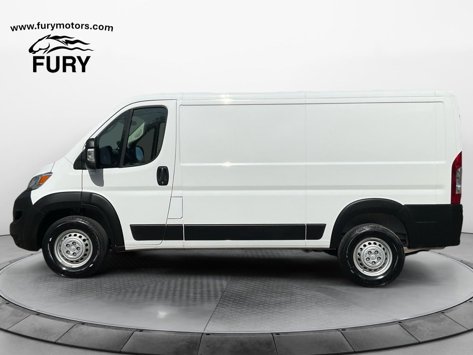 2025 RAM Promaster 2500 Low Roof Tradesman