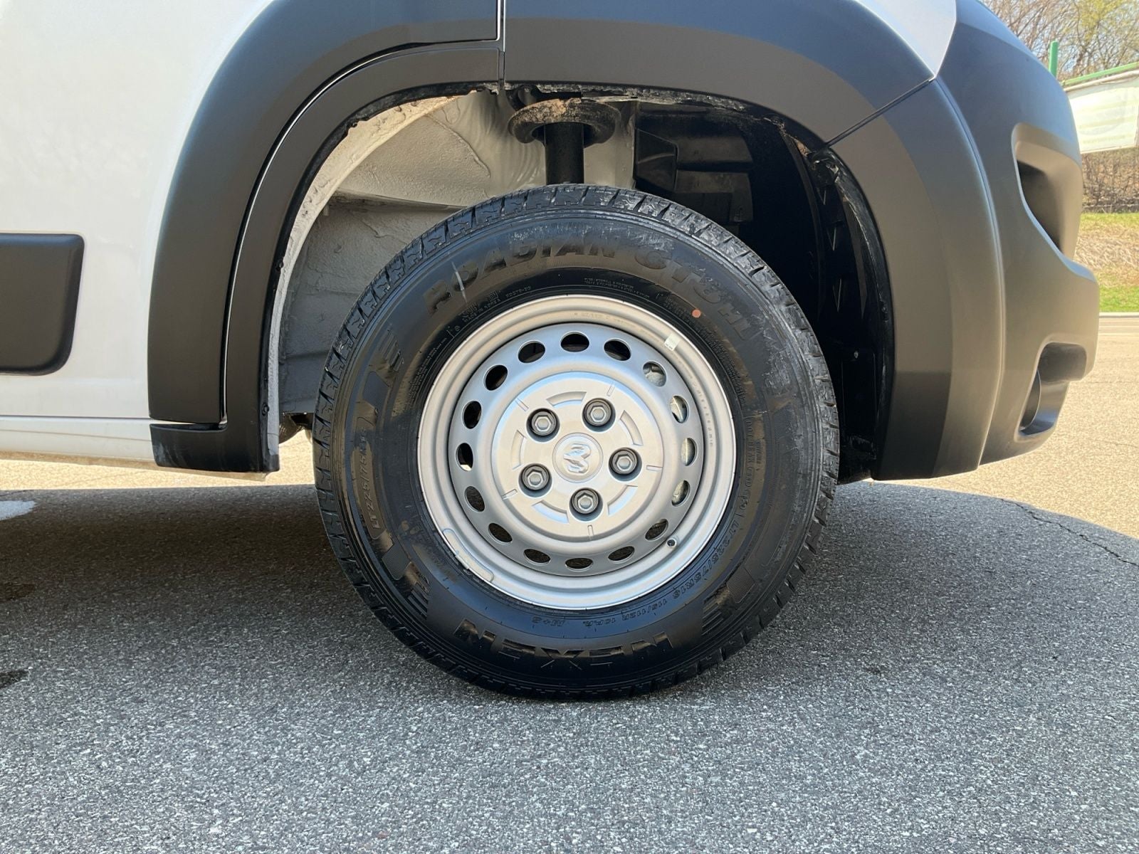 2025 RAM Promaster 2500 Low Roof Tradesman
