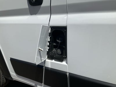 2025 RAM Promaster 2500 Low Roof Tradesman