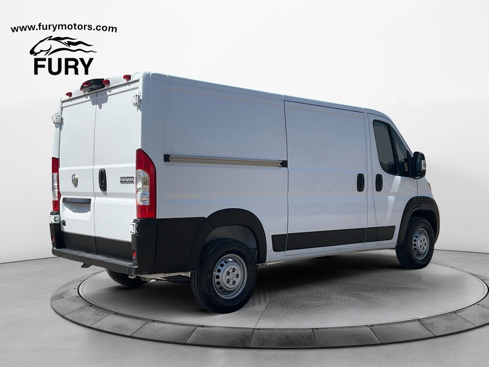2025 RAM Promaster 2500 Low Roof Tradesman