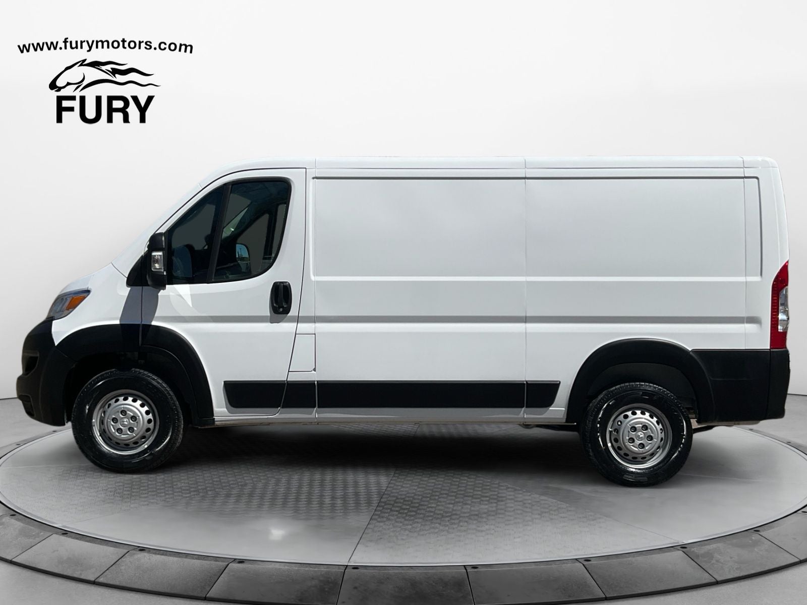 2025 RAM Promaster 2500 Low Roof Tradesman