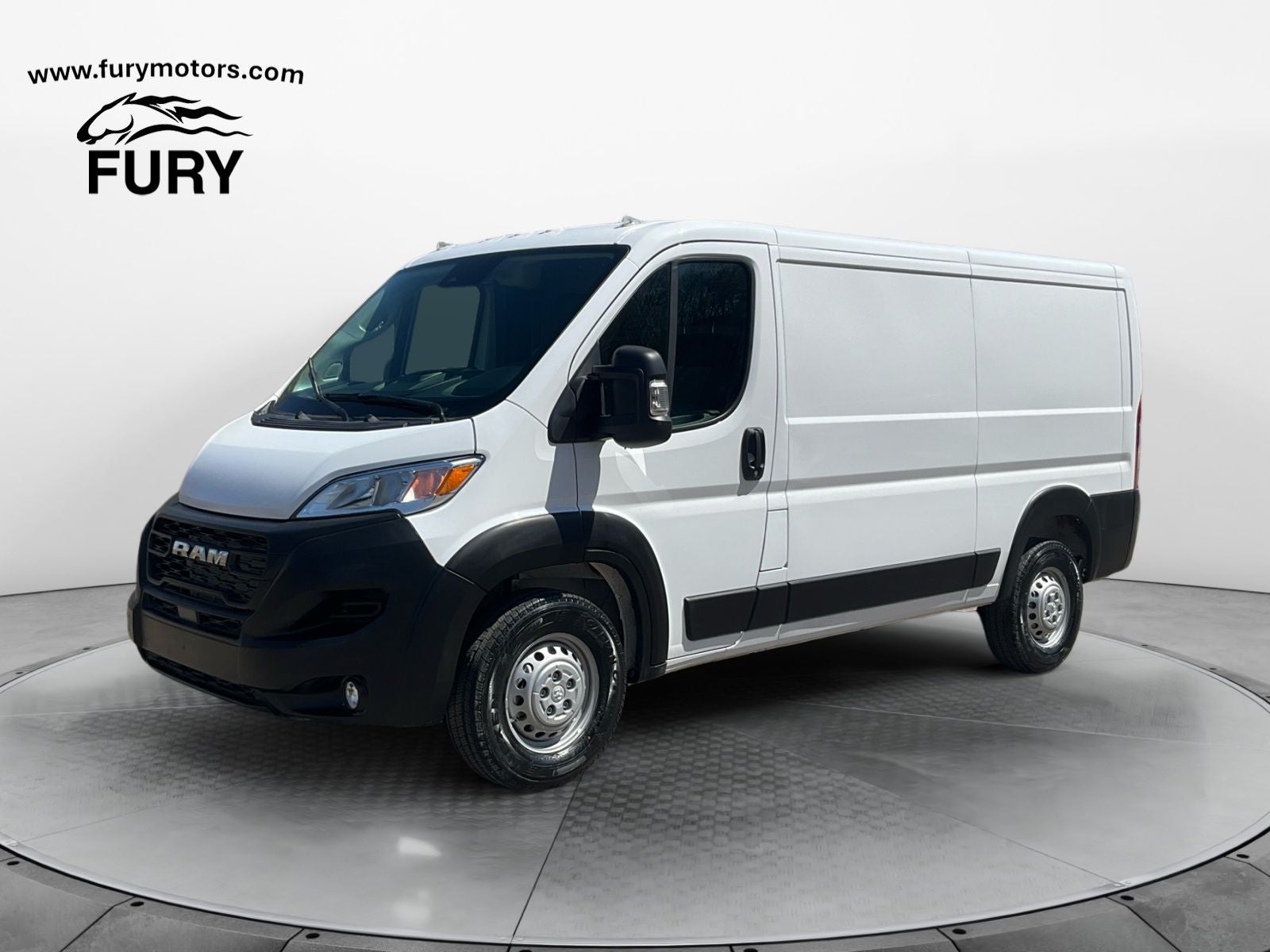 2025 RAM Promaster 2500 Low Roof Tradesman