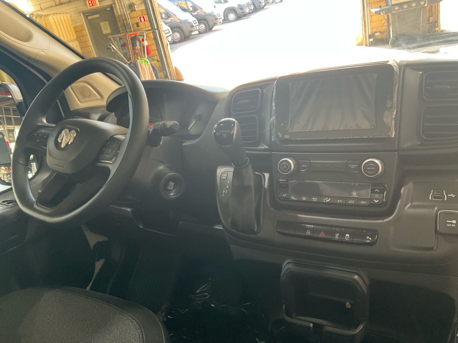 2025 RAM Promaster 2500 Low Roof Tradesman