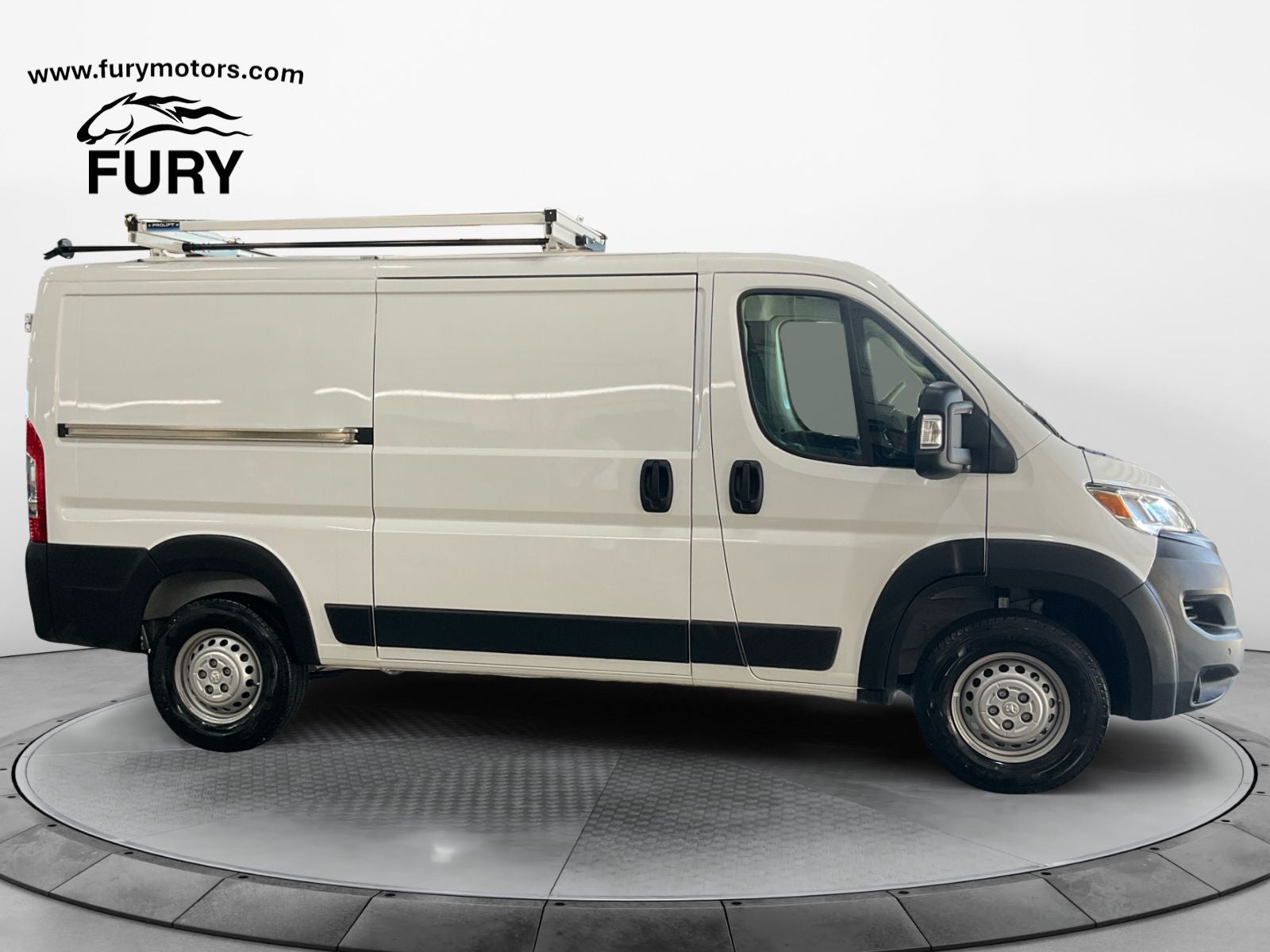 2025 RAM Promaster 2500 Low Roof Tradesman