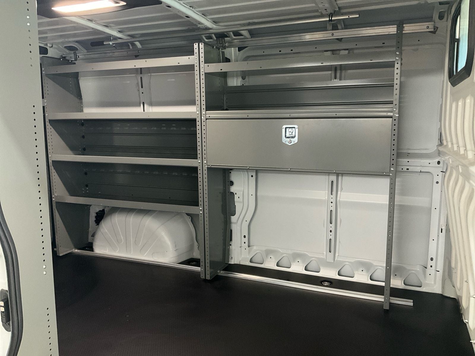 2025 RAM Promaster 2500 Low Roof Tradesman