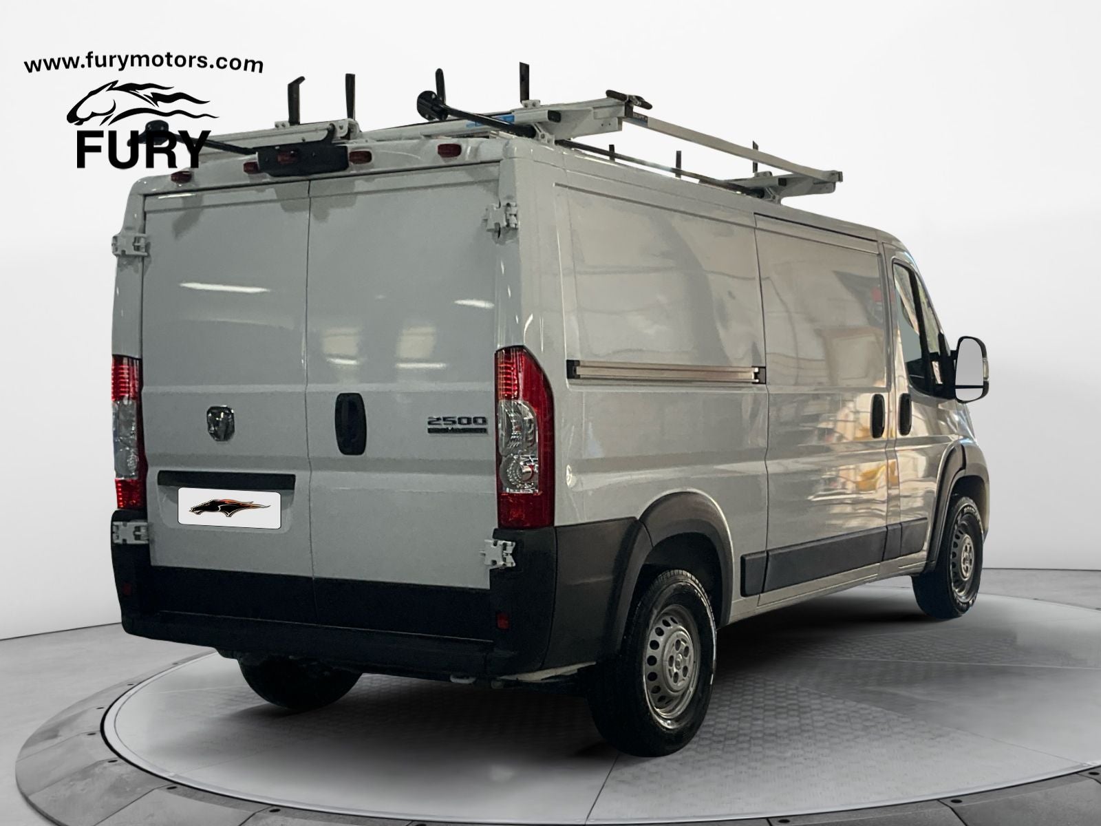 2025 RAM Promaster 2500 Low Roof Tradesman