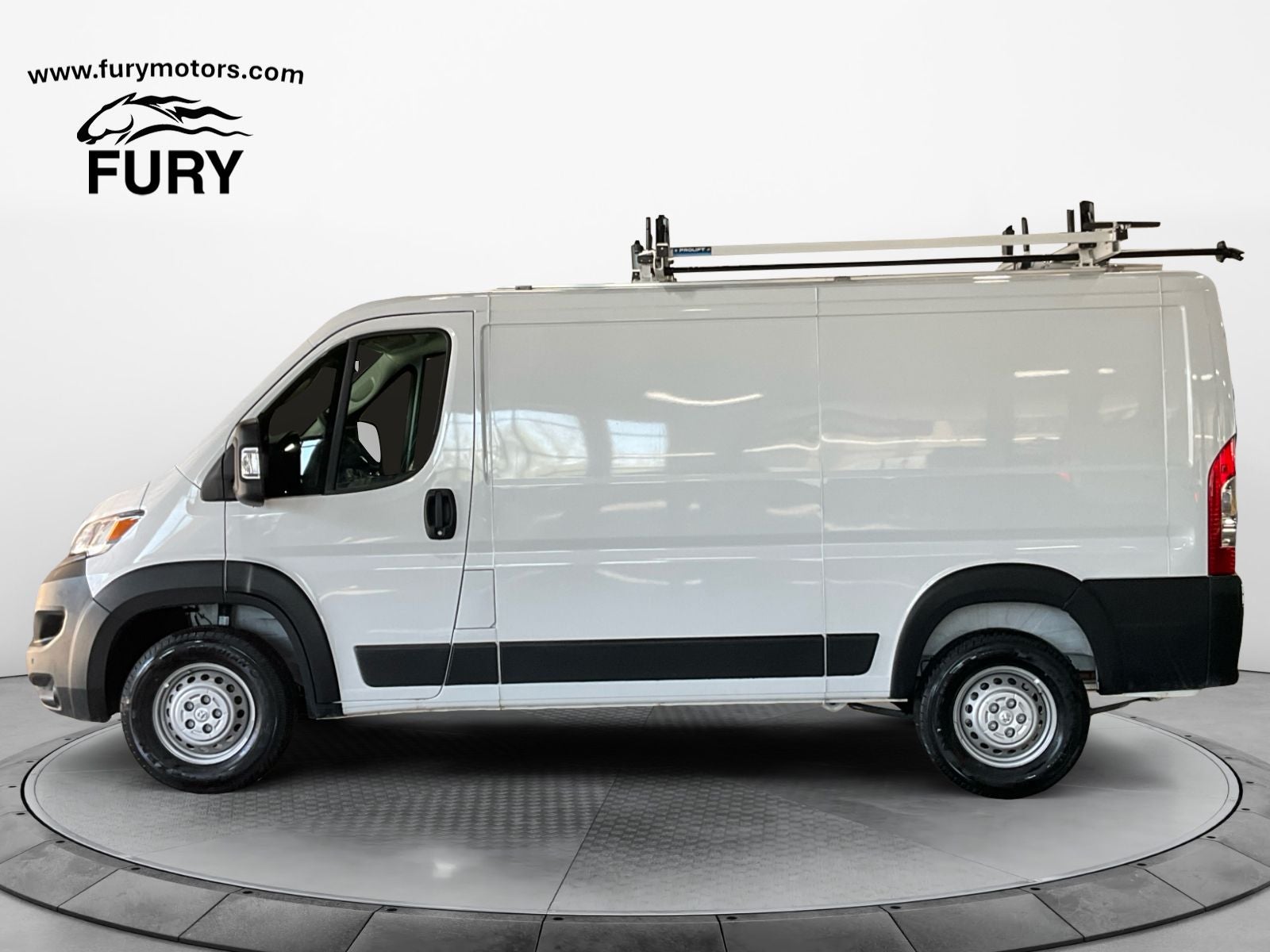 2025 RAM Promaster 2500 Low Roof Tradesman