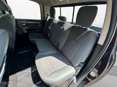 2017 RAM 1500 Big Horn Crew Cab 4x4 5'7' Box