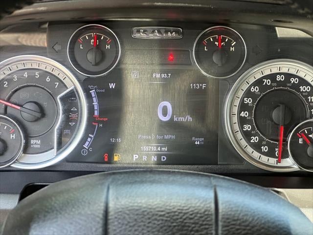 2017 RAM 1500 Big Horn Crew Cab 4x4 5'7' Box