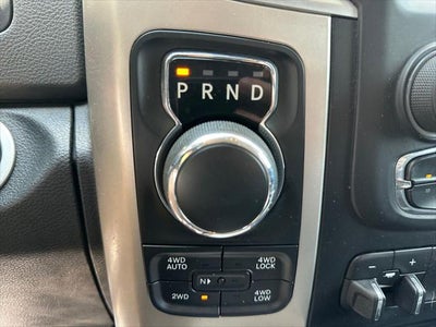 2017 RAM 1500 Big Horn Crew Cab 4x4 5'7' Box