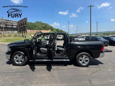 2017 RAM 1500 Big Horn Crew Cab 4x4 5'7' Box