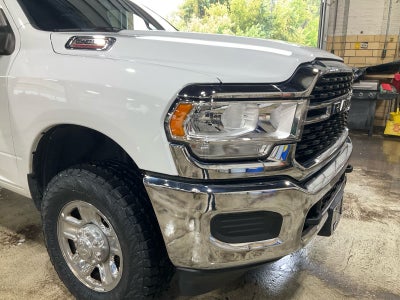 2024 RAM 2500 Tradesman Crew Cab 4x4 6'4' Box