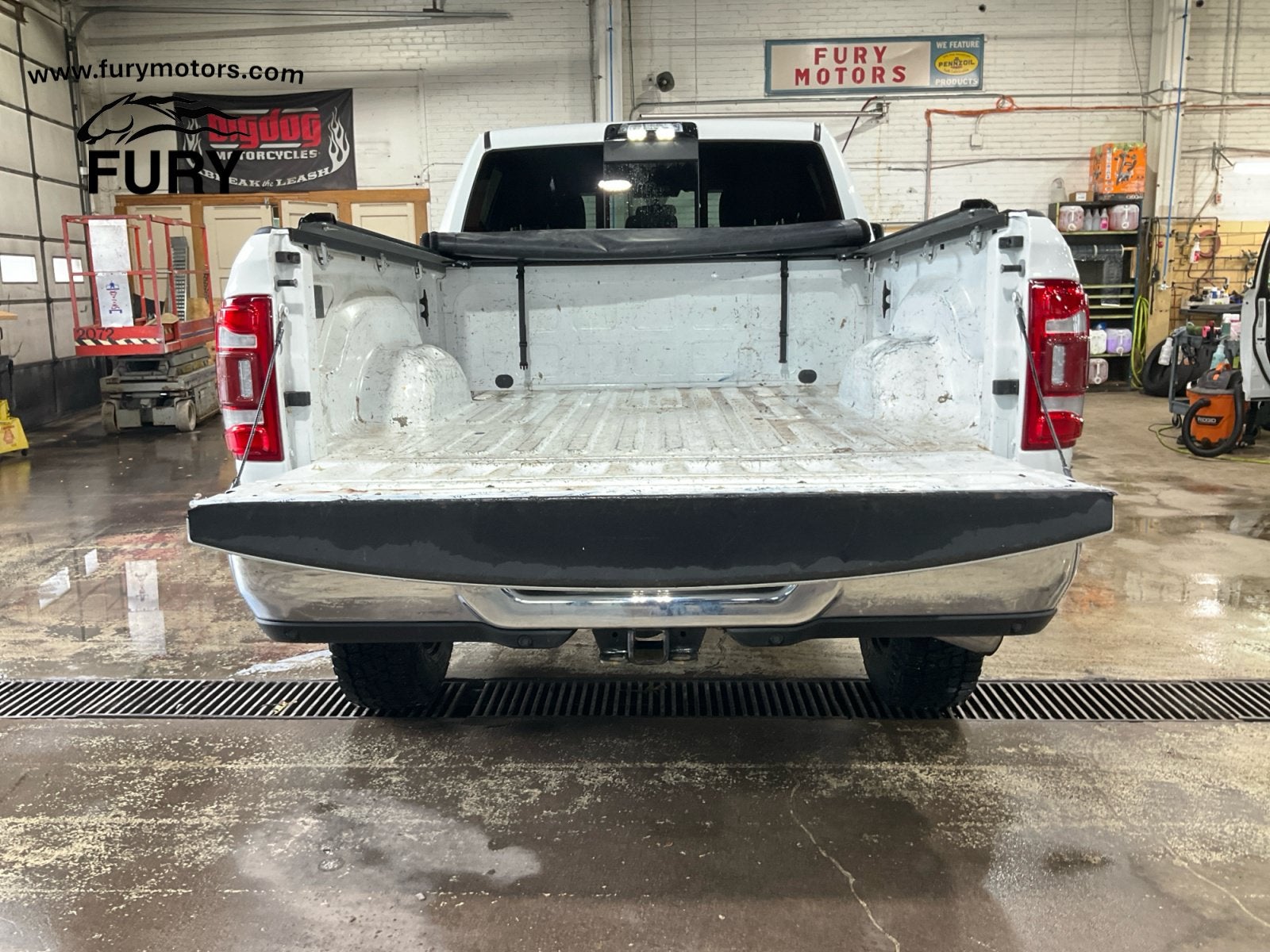2024 RAM 2500 Tradesman Crew Cab 4x4 6'4' Box