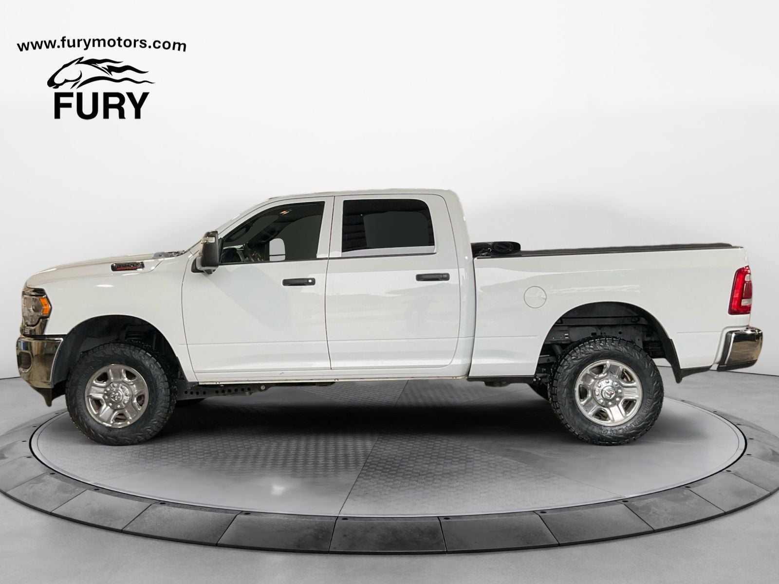 2024 RAM 2500 Tradesman Crew Cab 4x4 6'4' Box