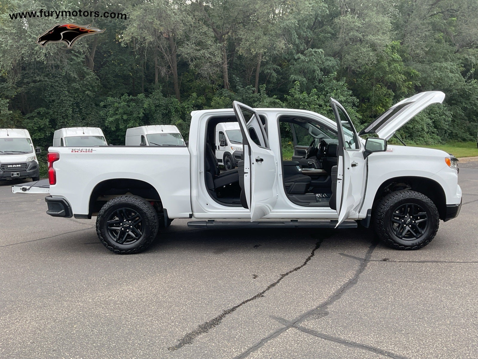 2024 Chevrolet Silverado 1500 4WD Crew Cab Short Bed LT Trail Boss