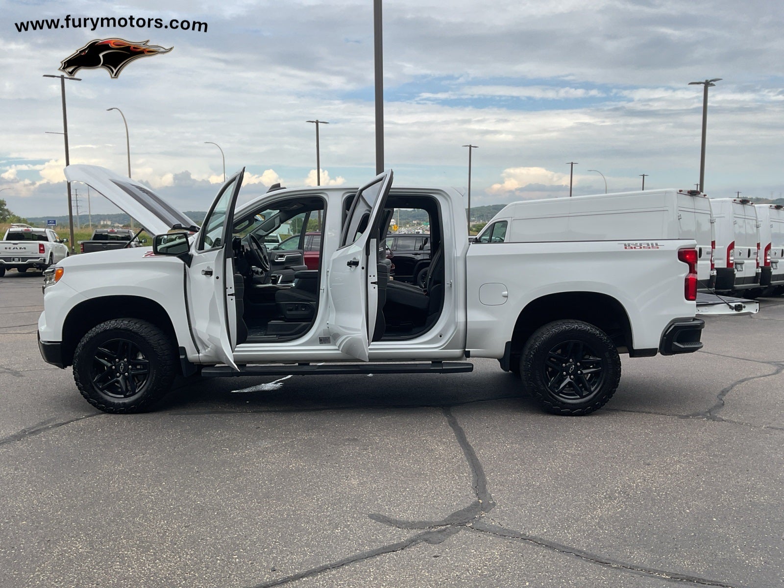 2024 Chevrolet Silverado 1500 4WD Crew Cab Short Bed LT Trail Boss
