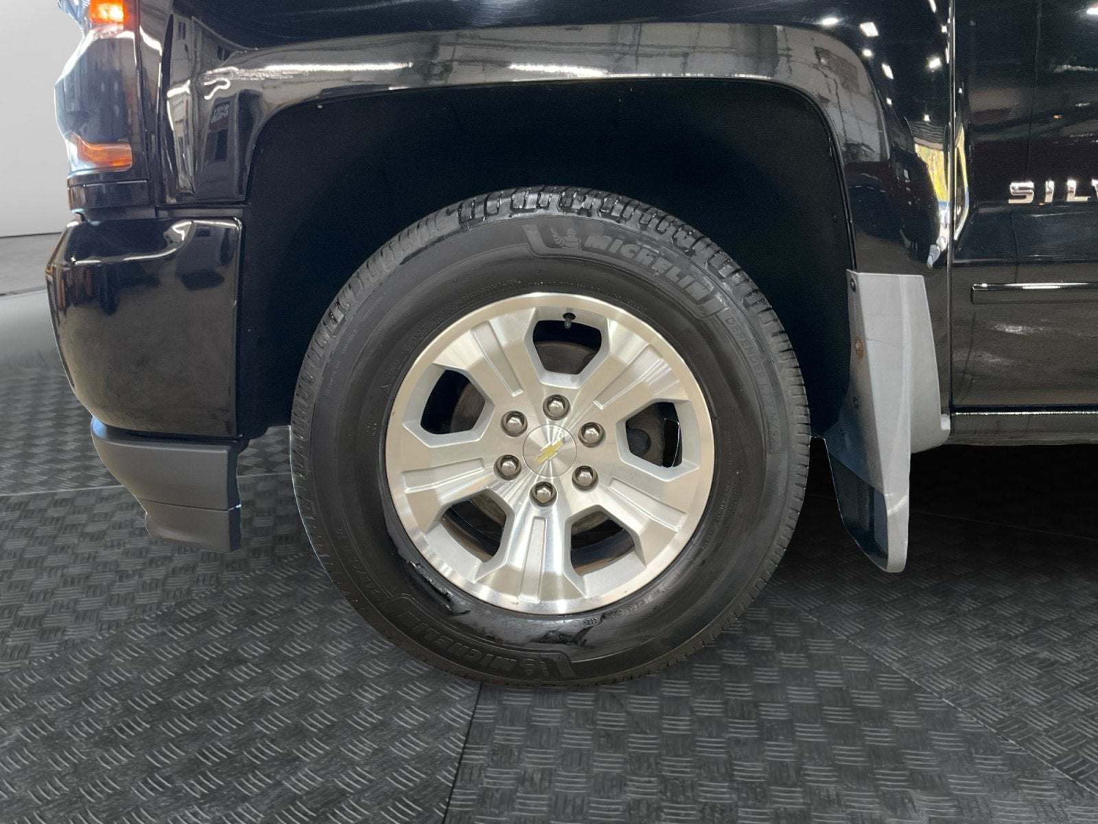 2017 Chevrolet Silverado 1500 2LT