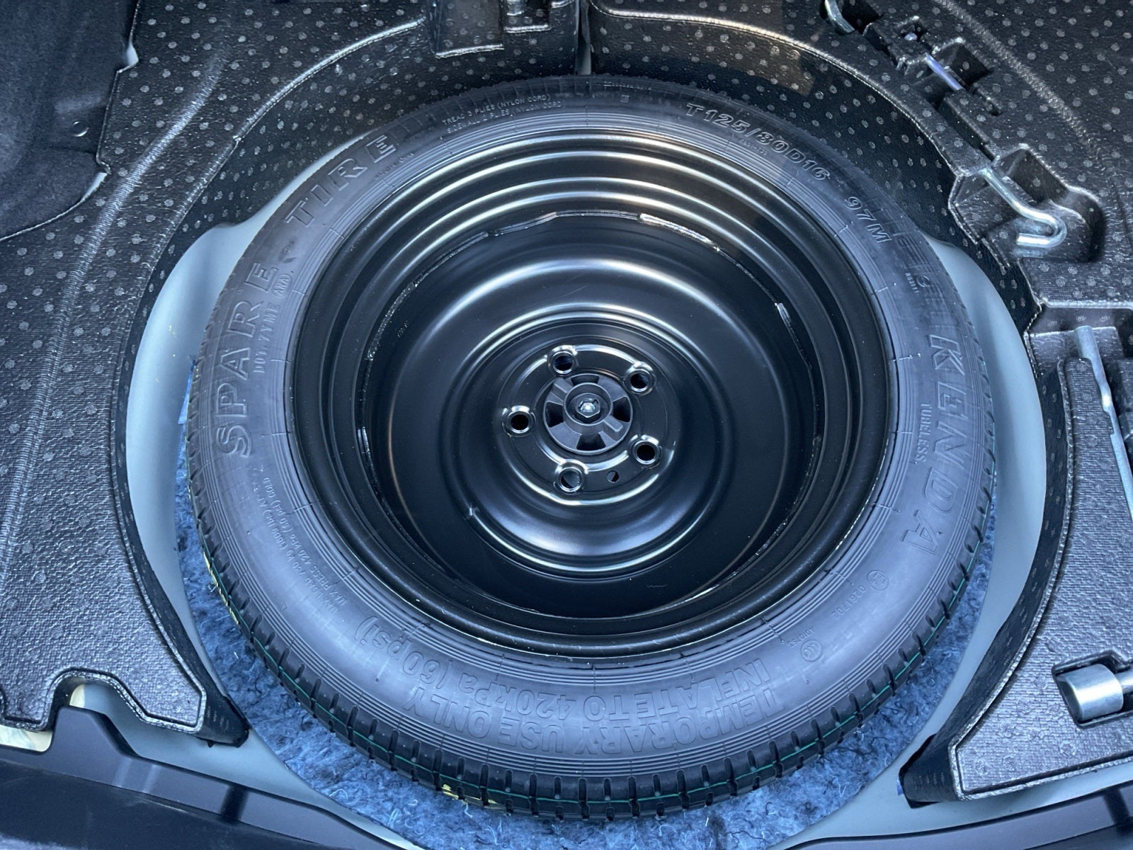 2025 Mazda Mazda3 Sedan 2.5 S Carbon Edition