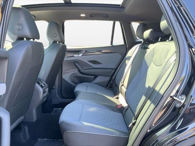 2025 Volkswagen Tiguan 2.0T SE R-Line Black