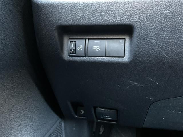 2020 Toyota RAV4 Hybrid LE