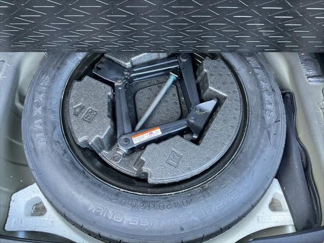 2020 Toyota RAV4 Hybrid LE