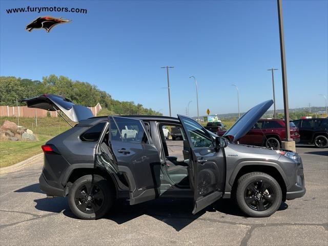 2020 Toyota RAV4 Hybrid LE