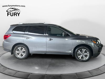 2019 Nissan Pathfinder SV
