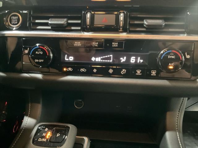 2024 Nissan Pathfinder SV 4WD