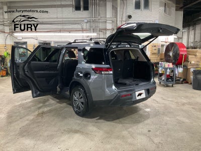 2025 Nissan Pathfinder SV 4WD