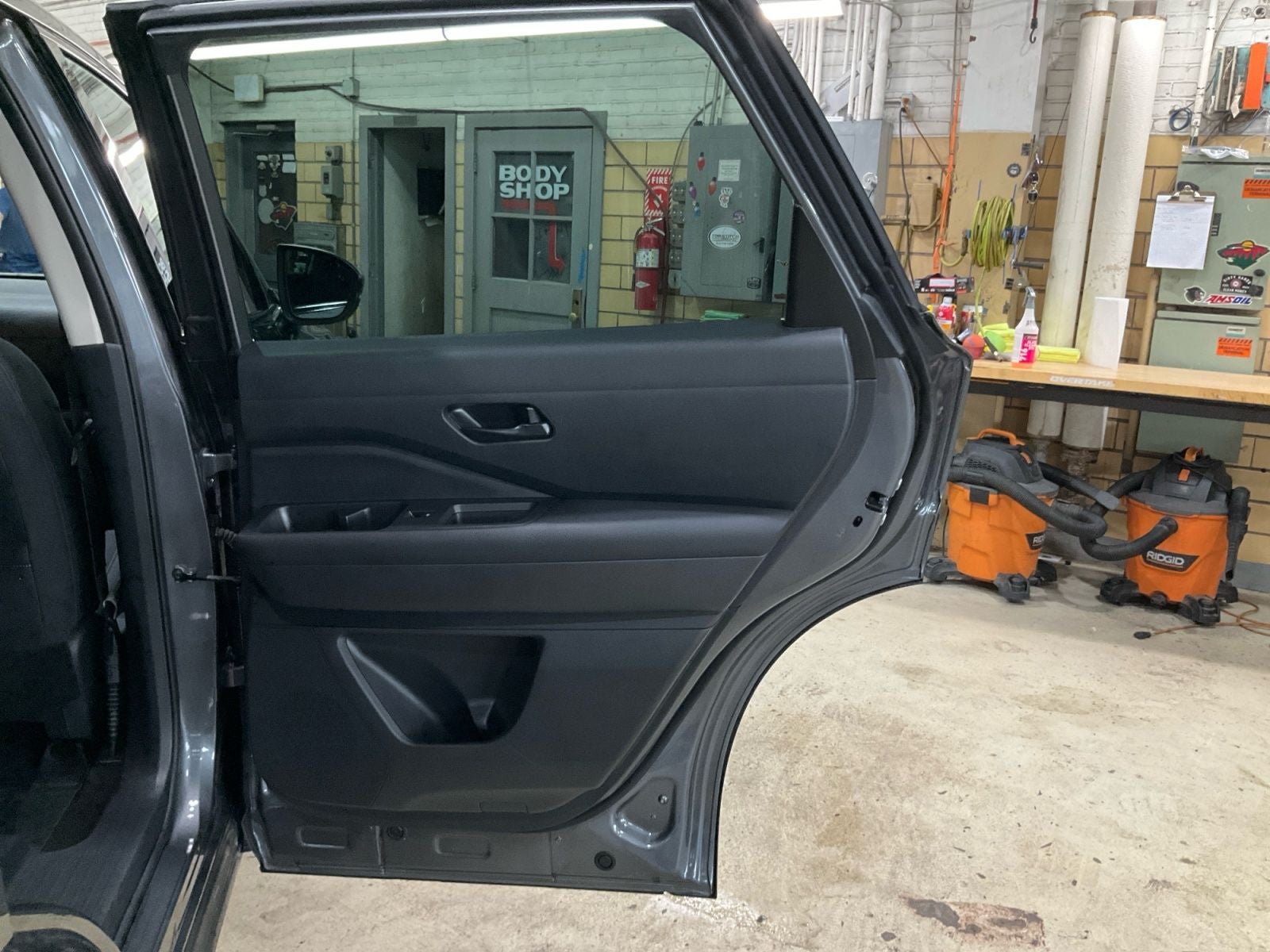 2025 Nissan Pathfinder SV 4WD
