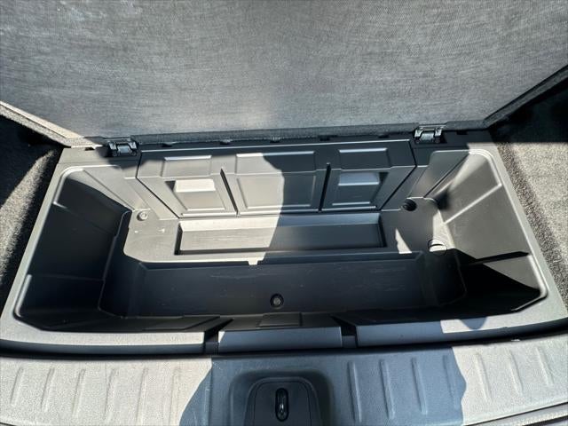 2022 Nissan Pathfinder SV 4WD