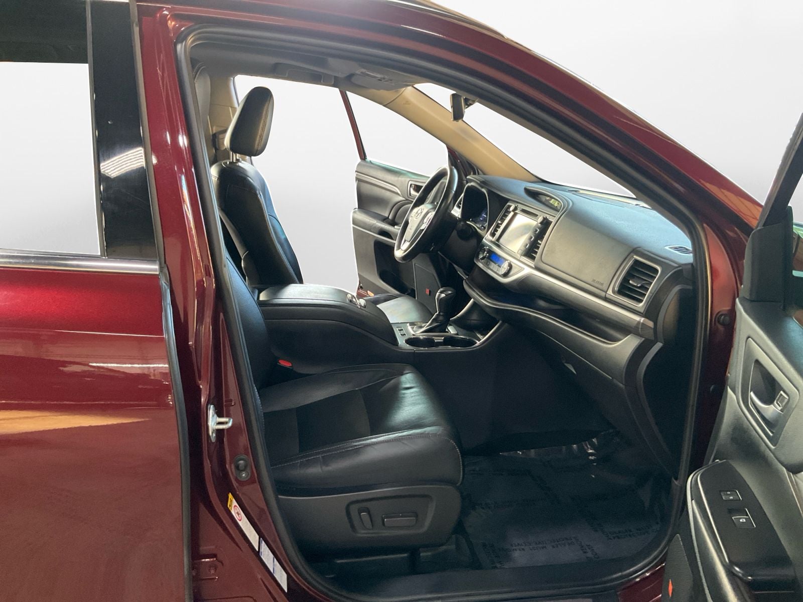 2019 Toyota Highlander Hybrid Limited Platinum