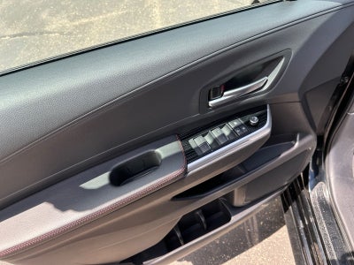 2025 Toyota Sienna Base