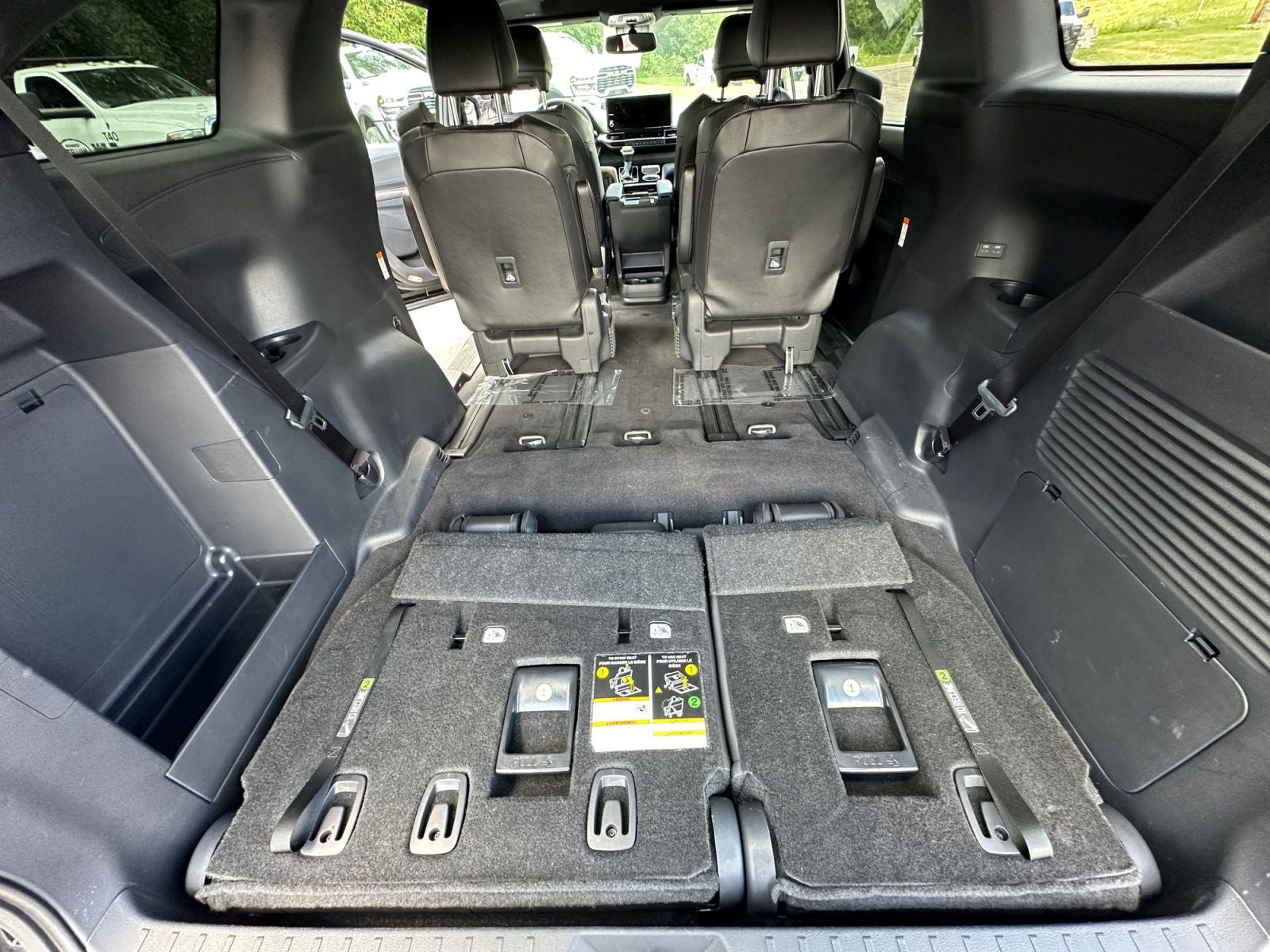 2025 Toyota Sienna Base